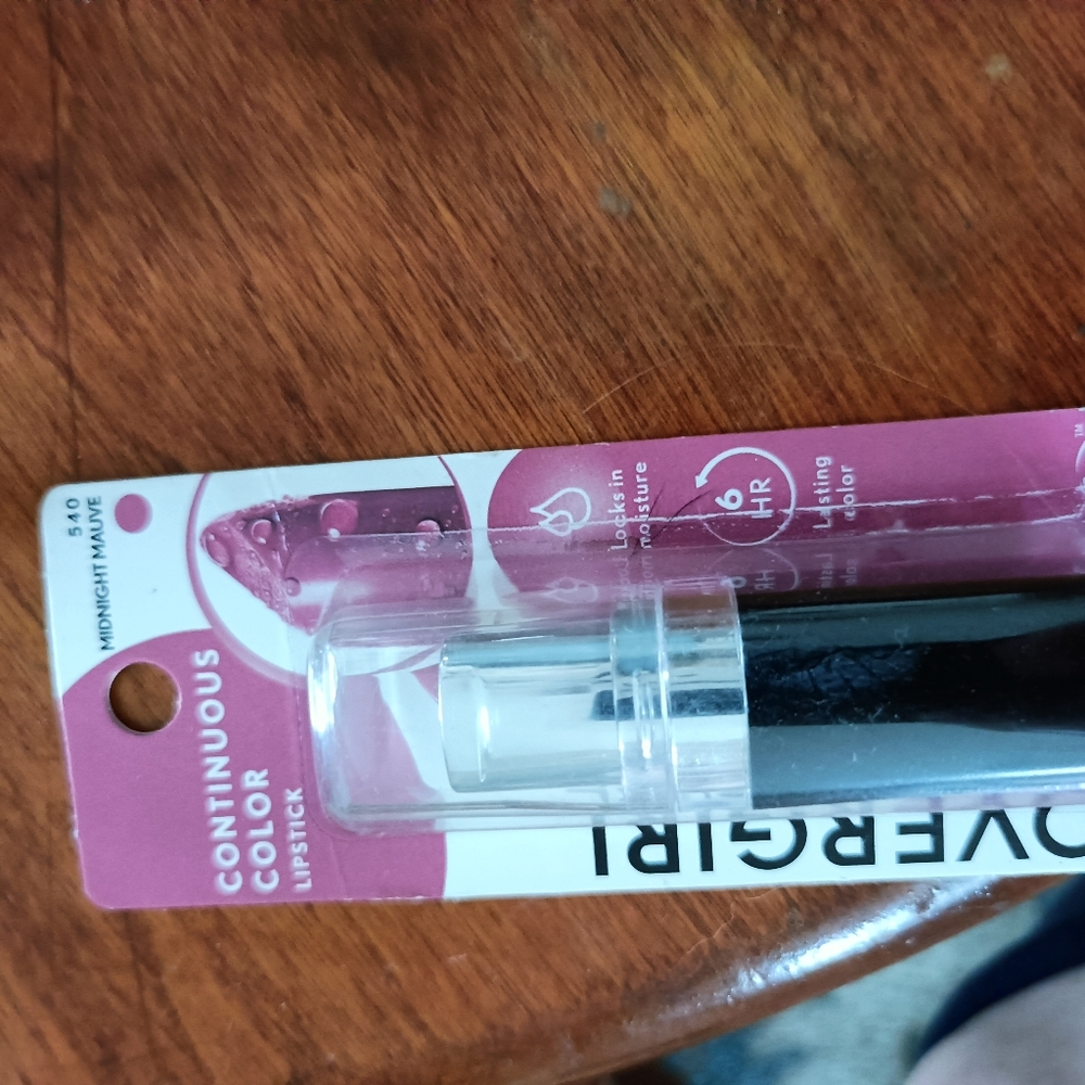 Makeup bundle - Picture 2 of 9